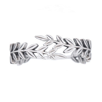 Laurel Leaf Ring in Sterling Silver